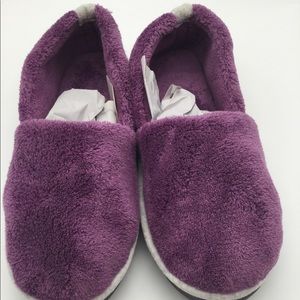 Women's Isotoner Slippers